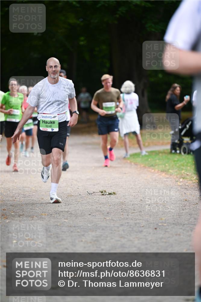 31.08.2025 - 21. Blankeneser Heldenlauf Dr. Thomas Lammeyer http://msf.ph/oto/8636831 31.08.2025 10:45:53 Laufen 3246 meine-sportfotos.de