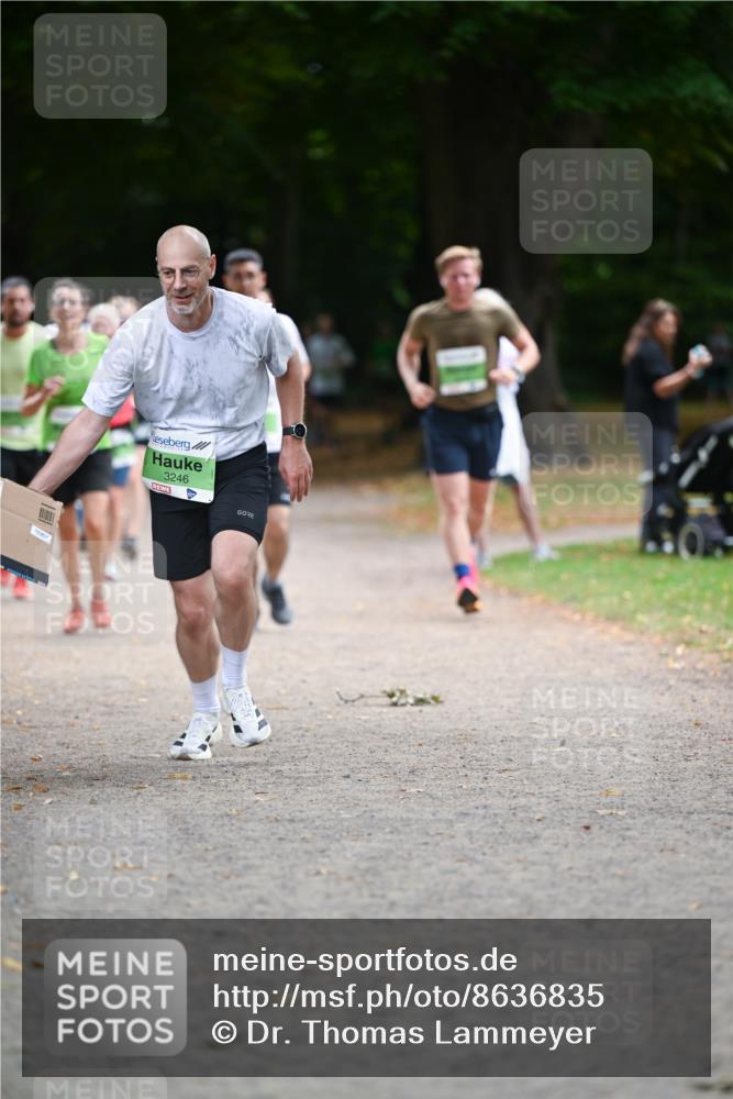 31.08.2025 - 21. Blankeneser Heldenlauf Dr. Thomas Lammeyer http://msf.ph/oto/8636835 31.08.2025 10:45:54 Laufen 3246 meine-sportfotos.de