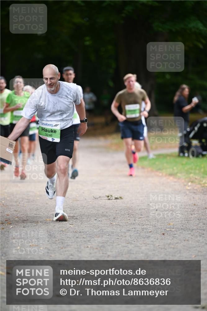 31.08.2025 - 21. Blankeneser Heldenlauf Dr. Thomas Lammeyer http://msf.ph/oto/8636836 31.08.2025 10:45:54 Laufen 3246 meine-sportfotos.de