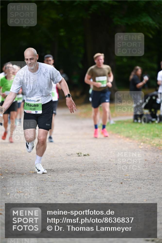 31.08.2025 - 21. Blankeneser Heldenlauf Dr. Thomas Lammeyer http://msf.ph/oto/8636837 31.08.2025 10:45:54 Laufen 3246 meine-sportfotos.de