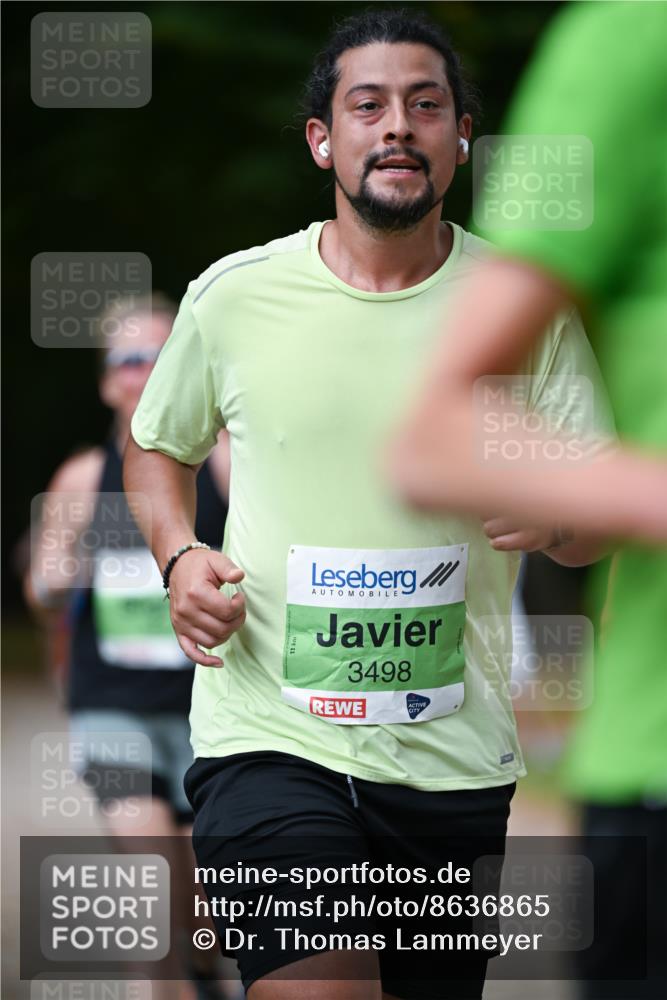 31.08.2025 - 21. Blankeneser Heldenlauf Dr. Thomas Lammeyer http://msf.ph/oto/8636865 31.08.2025 10:46:01 Laufen 3498 meine-sportfotos.de