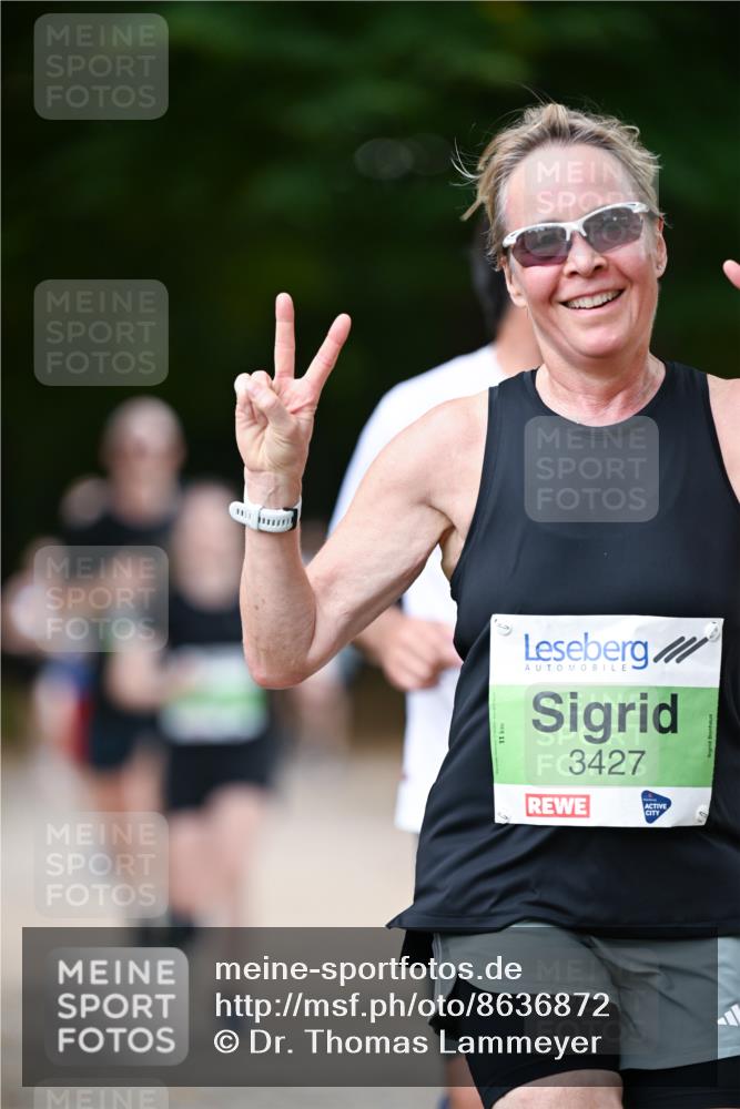 31.08.2025 - 21. Blankeneser Heldenlauf Dr. Thomas Lammeyer http://msf.ph/oto/8636872 31.08.2025 10:46:02 Laufen 3427 meine-sportfotos.de