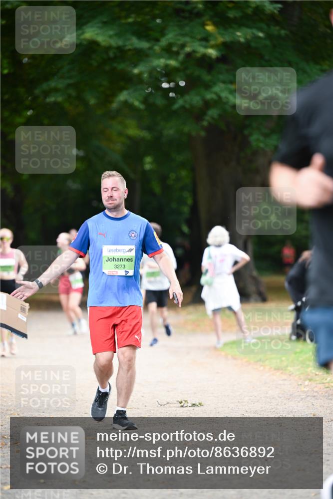 31.08.2025 - 21. Blankeneser Heldenlauf Dr. Thomas Lammeyer http://msf.ph/oto/8636892 31.08.2025 10:46:07 Laufen 3273 meine-sportfotos.de