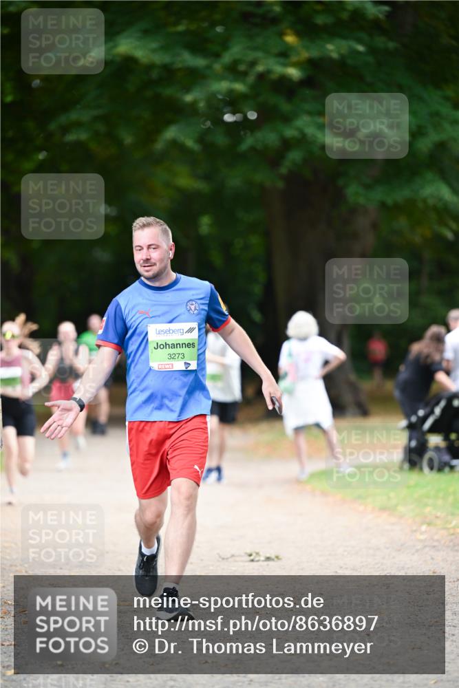 31.08.2025 - 21. Blankeneser Heldenlauf Dr. Thomas Lammeyer http://msf.ph/oto/8636897 31.08.2025 10:46:08 Laufen 3273 meine-sportfotos.de