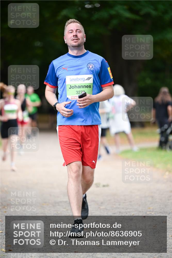 31.08.2025 - 21. Blankeneser Heldenlauf Dr. Thomas Lammeyer http://msf.ph/oto/8636905 31.08.2025 10:46:09 Laufen 3272 meine-sportfotos.de