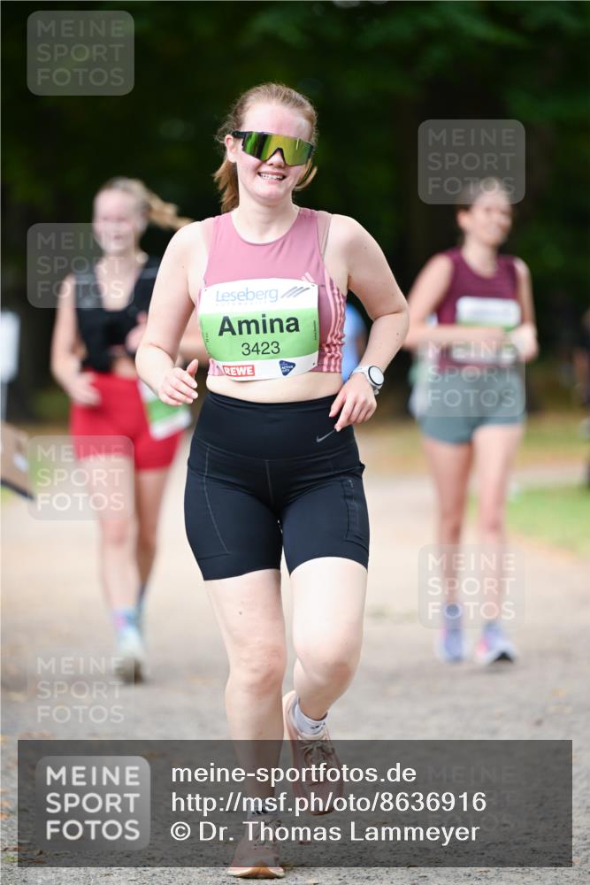 31.08.2025 - 21. Blankeneser Heldenlauf Dr. Thomas Lammeyer http://msf.ph/oto/8636916 31.08.2025 10:46:14 Laufen 3423 meine-sportfotos.de