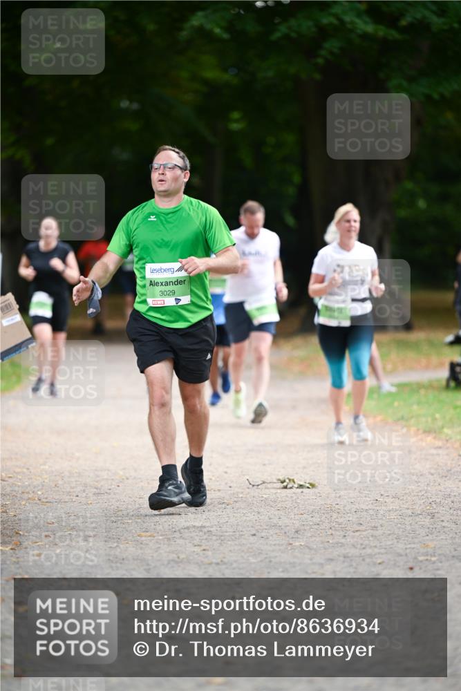 31.08.2025 - 21. Blankeneser Heldenlauf Dr. Thomas Lammeyer http://msf.ph/oto/8636934 31.08.2025 10:46:19 Laufen 3029 meine-sportfotos.de