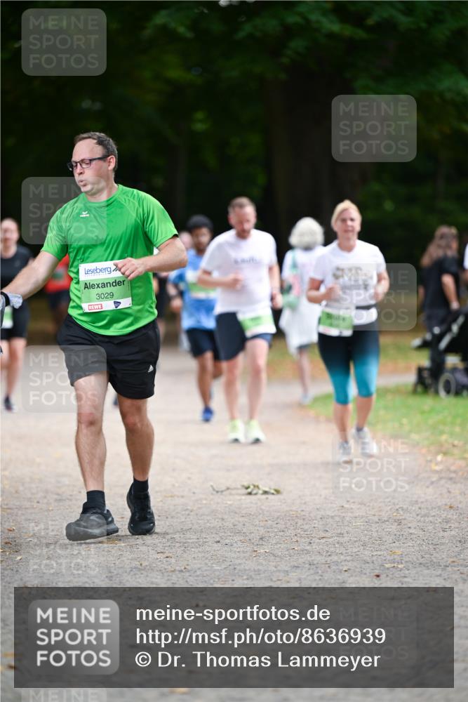 31.08.2025 - 21. Blankeneser Heldenlauf Dr. Thomas Lammeyer http://msf.ph/oto/8636939 31.08.2025 10:46:19 Laufen 3029 meine-sportfotos.de