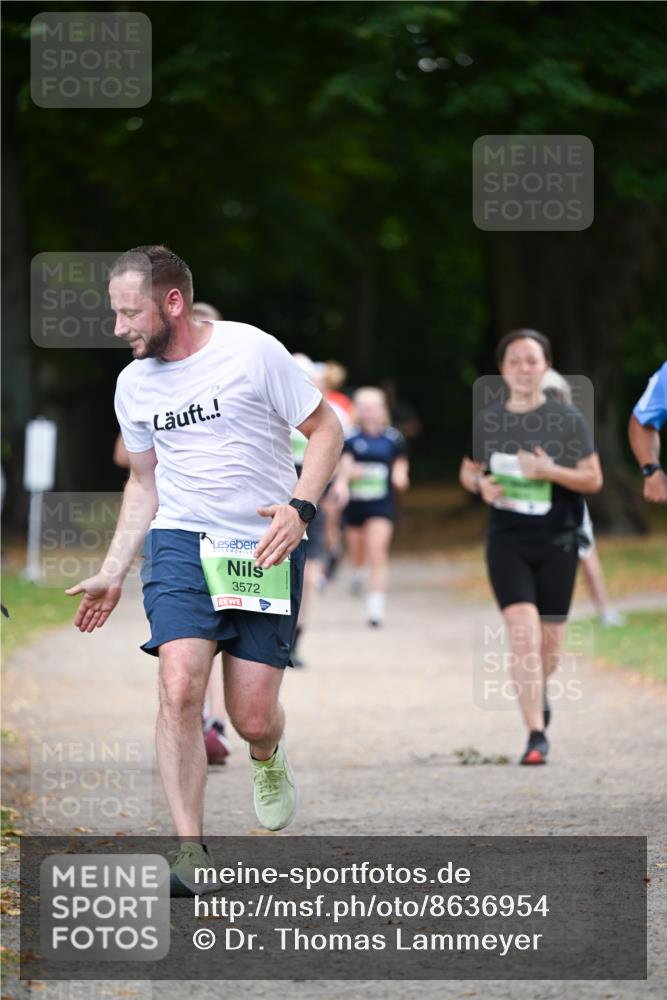 31.08.2025 - 21. Blankeneser Heldenlauf Dr. Thomas Lammeyer http://msf.ph/oto/8636954 31.08.2025 10:46:24 Laufen 3572 meine-sportfotos.de