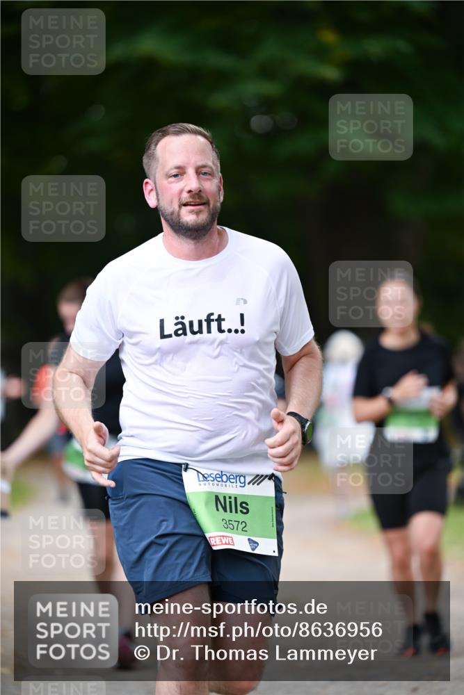 31.08.2025 - 21. Blankeneser Heldenlauf Dr. Thomas Lammeyer http://msf.ph/oto/8636956 31.08.2025 10:46:25 Laufen 3572 meine-sportfotos.de