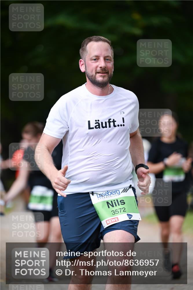 31.08.2025 - 21. Blankeneser Heldenlauf Dr. Thomas Lammeyer http://msf.ph/oto/8636957 31.08.2025 10:46:25 Laufen 3572 meine-sportfotos.de