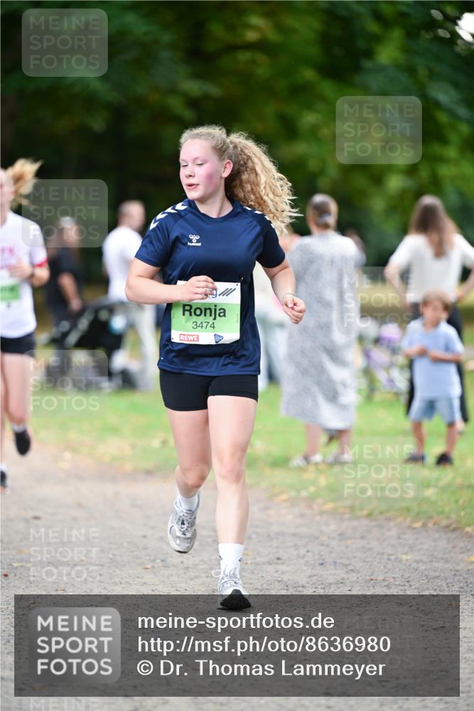 31.08.2025 - 21. Blankeneser Heldenlauf Dr. Thomas Lammeyer http://msf.ph/oto/8636980 31.08.2025 10:46:31 Laufen 3474 meine-sportfotos.de