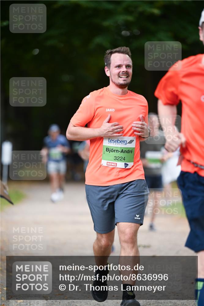 31.08.2025 - 21. Blankeneser Heldenlauf Dr. Thomas Lammeyer http://msf.ph/oto/8636996 31.08.2025 10:46:35 Laufen 3224 meine-sportfotos.de