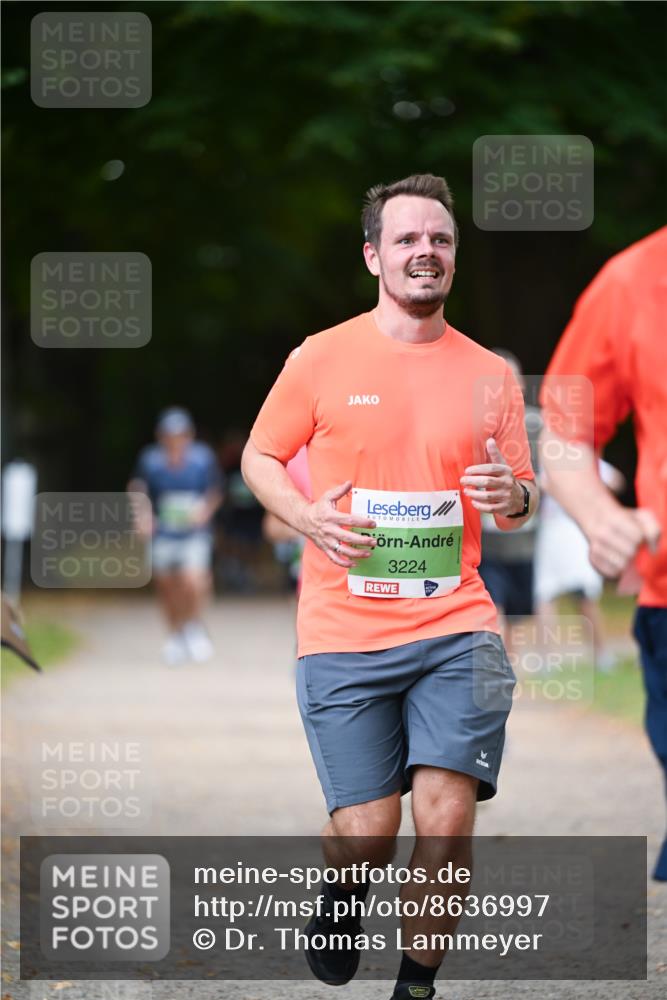 31.08.2025 - 21. Blankeneser Heldenlauf Dr. Thomas Lammeyer http://msf.ph/oto/8636997 31.08.2025 10:46:35 Laufen 3224 meine-sportfotos.de
