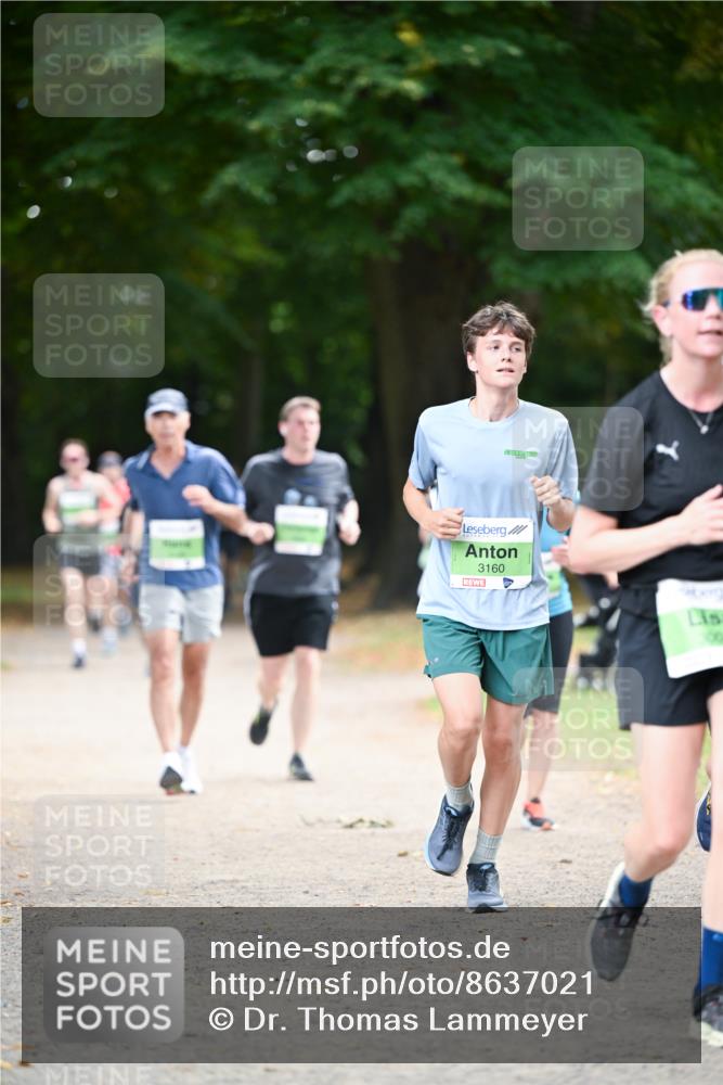 31.08.2025 - 21. Blankeneser Heldenlauf Dr. Thomas Lammeyer http://msf.ph/oto/8637021 31.08.2025 10:46:40 Laufen 3160 meine-sportfotos.de