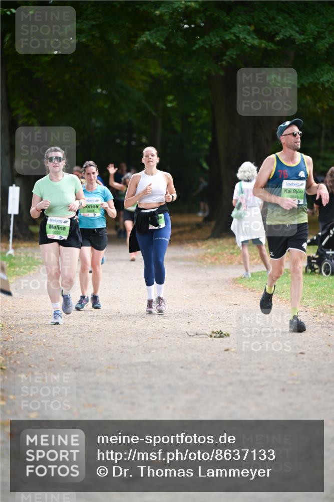 31.08.2025 - 21. Blankeneser Heldenlauf Dr. Thomas Lammeyer http://msf.ph/oto/8637133 31.08.2025 10:47:06 Laufen 3322, 3649, 3203 meine-sportfotos.de