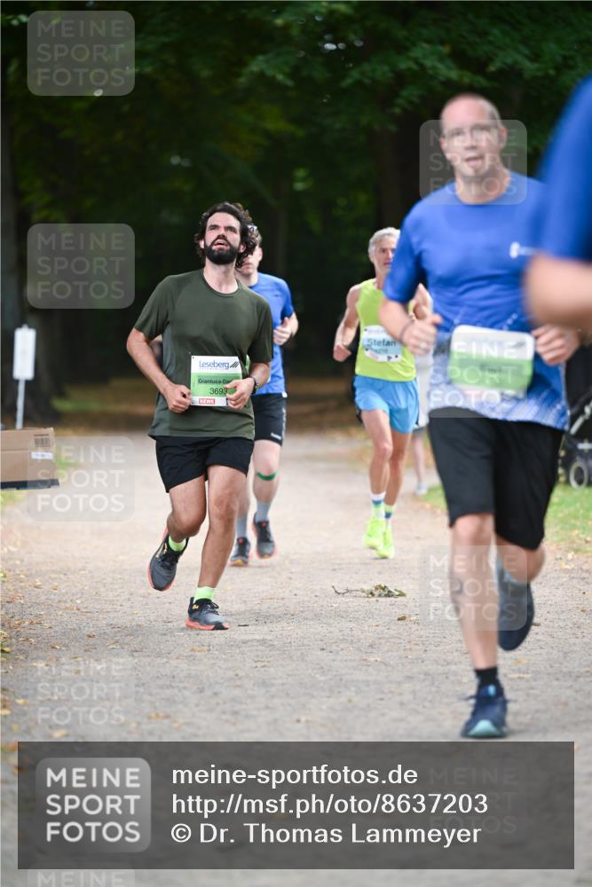 31.08.2025 - 21. Blankeneser Heldenlauf Dr. Thomas Lammeyer http://msf.ph/oto/8637203 31.08.2025 10:47:21 Laufen 3693 meine-sportfotos.de
