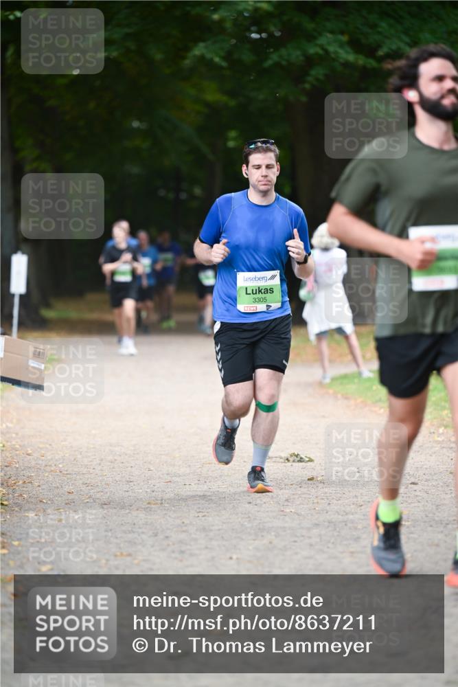 31.08.2025 - 21. Blankeneser Heldenlauf Dr. Thomas Lammeyer http://msf.ph/oto/8637211 31.08.2025 10:47:23 Laufen 3305 meine-sportfotos.de
