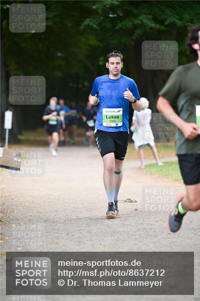 31.08.2025 - 21. Blankeneser Heldenlauf Dr. Thomas Lammeyer http://msf.ph/oto/8637212 31.08.2025 10:47:23 Laufen 3305 meine-sportfotos.de