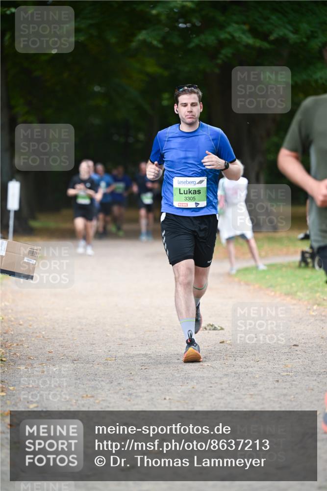 31.08.2025 - 21. Blankeneser Heldenlauf Dr. Thomas Lammeyer http://msf.ph/oto/8637213 31.08.2025 10:47:23 Laufen 3305 meine-sportfotos.de