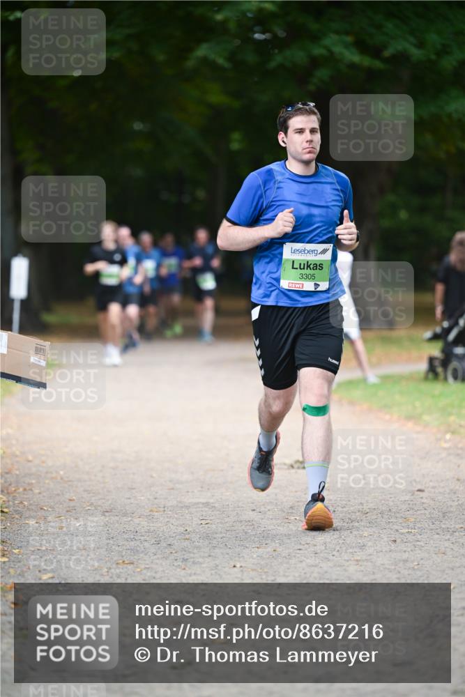 31.08.2025 - 21. Blankeneser Heldenlauf Dr. Thomas Lammeyer http://msf.ph/oto/8637216 31.08.2025 10:47:23 Laufen 3305, 80 meine-sportfotos.de