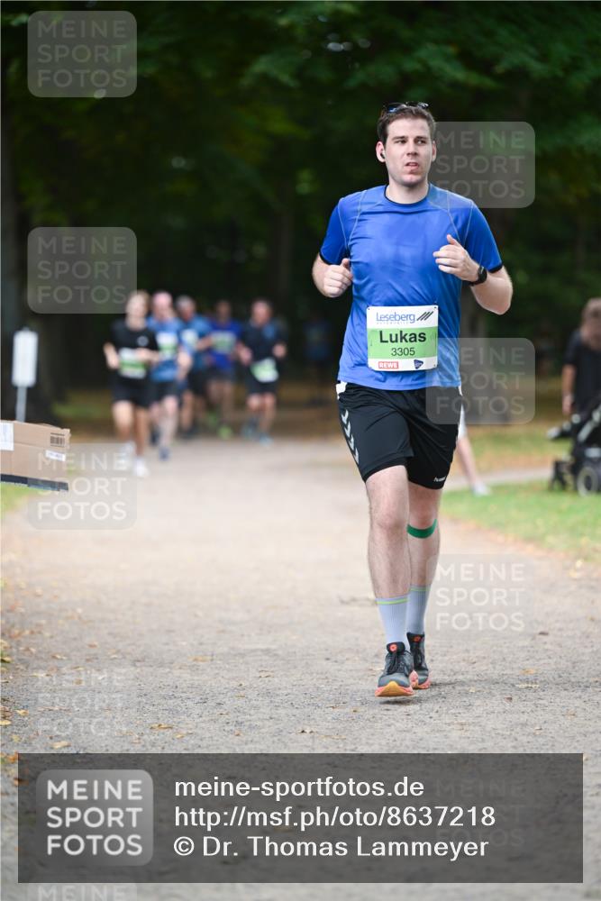 31.08.2025 - 21. Blankeneser Heldenlauf Dr. Thomas Lammeyer http://msf.ph/oto/8637218 31.08.2025 10:47:23 Laufen 3305 meine-sportfotos.de