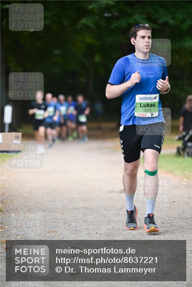 31.08.2025 - 21. Blankeneser Heldenlauf Dr. Thomas Lammeyer http://msf.ph/oto/8637221 31.08.2025 10:47:24 Laufen 3305 meine-sportfotos.de