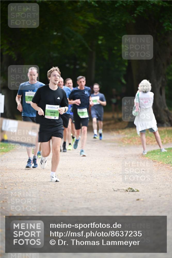 31.08.2025 - 21. Blankeneser Heldenlauf Dr. Thomas Lammeyer http://msf.ph/oto/8637235 31.08.2025 10:47:29 Laufen 20, 3696 meine-sportfotos.de