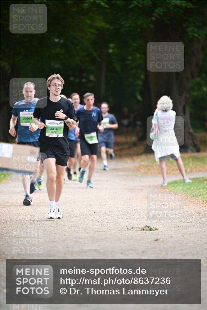31.08.2025 - 21. Blankeneser Heldenlauf Dr. Thomas Lammeyer http://msf.ph/oto/8637236 31.08.2025 10:47:29 Laufen 20, 3091, 3696 meine-sportfotos.de