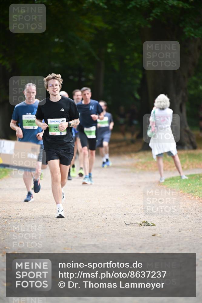 31.08.2025 - 21. Blankeneser Heldenlauf Dr. Thomas Lammeyer http://msf.ph/oto/8637237 31.08.2025 10:47:29 Laufen 20, 3091, 3696 meine-sportfotos.de