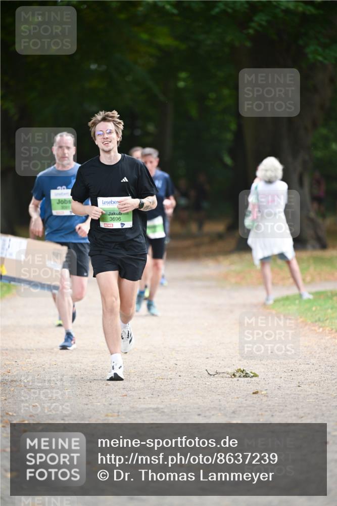 31.08.2025 - 21. Blankeneser Heldenlauf Dr. Thomas Lammeyer http://msf.ph/oto/8637239 31.08.2025 10:47:30 Laufen 20, 3091, 3696 meine-sportfotos.de