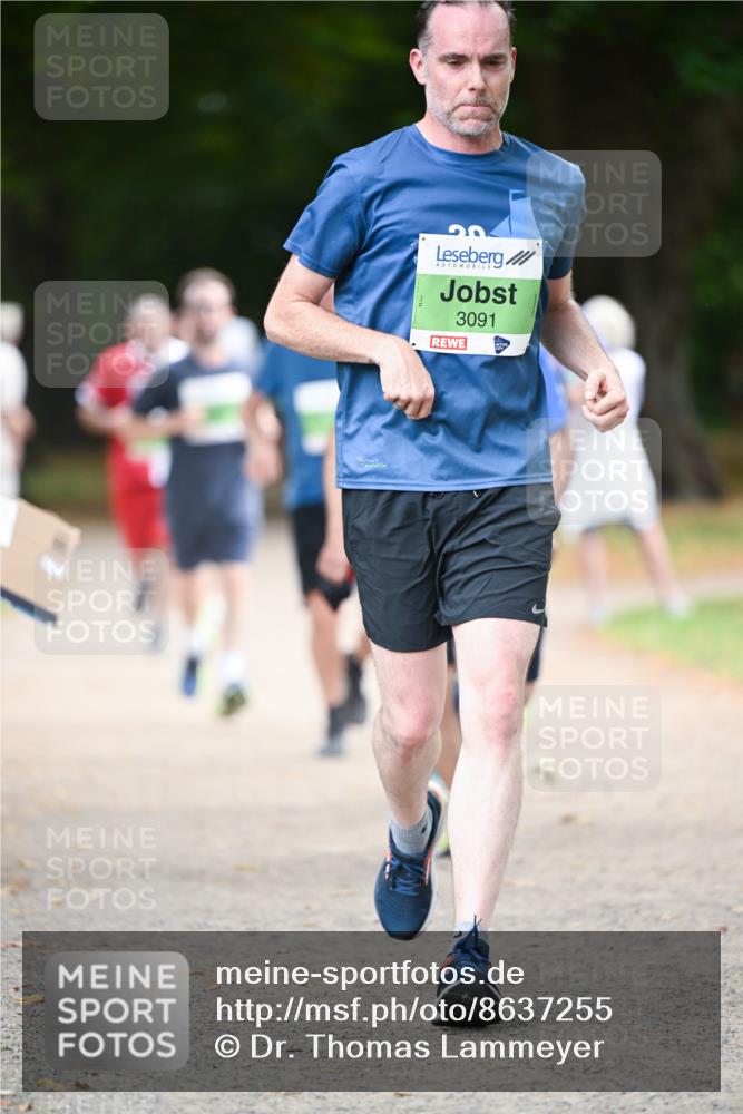 31.08.2025 - 21. Blankeneser Heldenlauf Dr. Thomas Lammeyer http://msf.ph/oto/8637255 31.08.2025 10:47:34 Laufen 30, 3091 meine-sportfotos.de