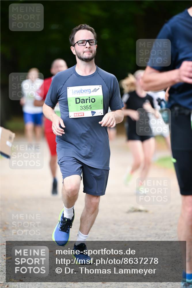 31.08.2025 - 21. Blankeneser Heldenlauf Dr. Thomas Lammeyer http://msf.ph/oto/8637278 31.08.2025 10:47:37 Laufen 3355 meine-sportfotos.de