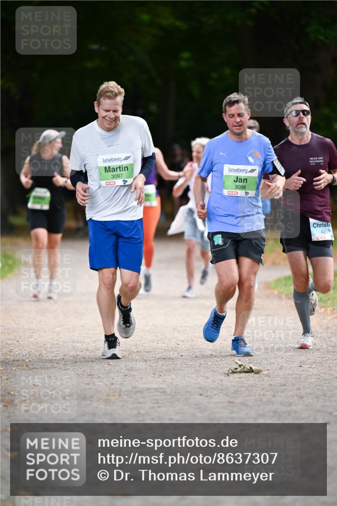 31.08.2025 - 21. Blankeneser Heldenlauf Dr. Thomas Lammeyer http://msf.ph/oto/8637307 31.08.2025 10:47:44 Laufen 3097, 3098, 4251 meine-sportfotos.de