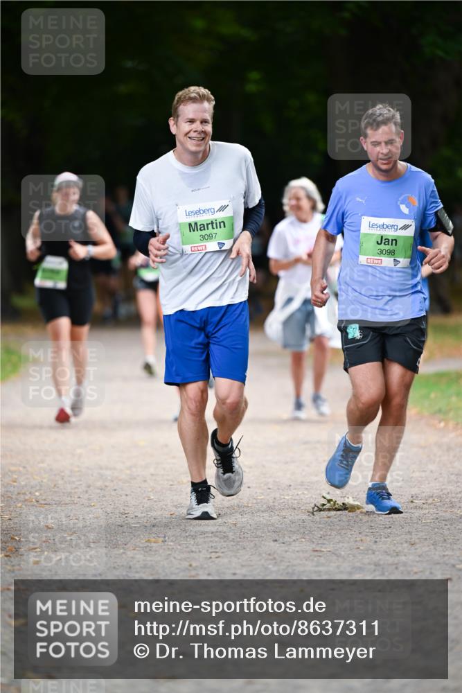31.08.2025 - 21. Blankeneser Heldenlauf Dr. Thomas Lammeyer http://msf.ph/oto/8637311 31.08.2025 10:47:44 Laufen 3097, 3098 meine-sportfotos.de