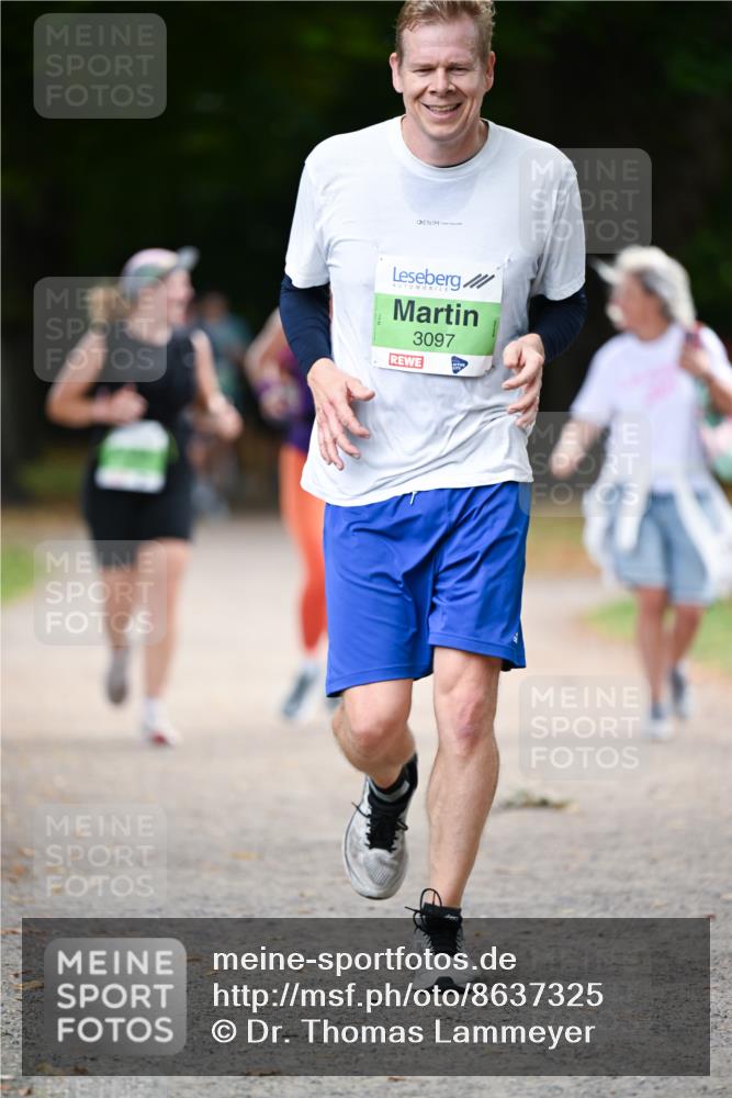 31.08.2025 - 21. Blankeneser Heldenlauf Dr. Thomas Lammeyer http://msf.ph/oto/8637325 31.08.2025 10:47:46 Laufen 3097 meine-sportfotos.de