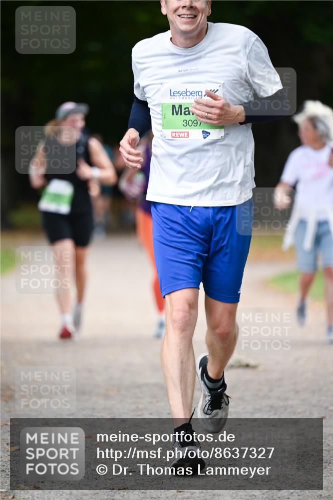 31.08.2025 - 21. Blankeneser Heldenlauf Dr. Thomas Lammeyer http://msf.ph/oto/8637327 31.08.2025 10:47:46 Laufen 3097 meine-sportfotos.de
