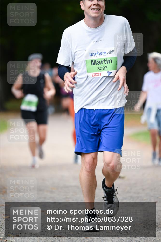 31.08.2025 - 21. Blankeneser Heldenlauf Dr. Thomas Lammeyer http://msf.ph/oto/8637328 31.08.2025 10:47:47 Laufen 3097 meine-sportfotos.de