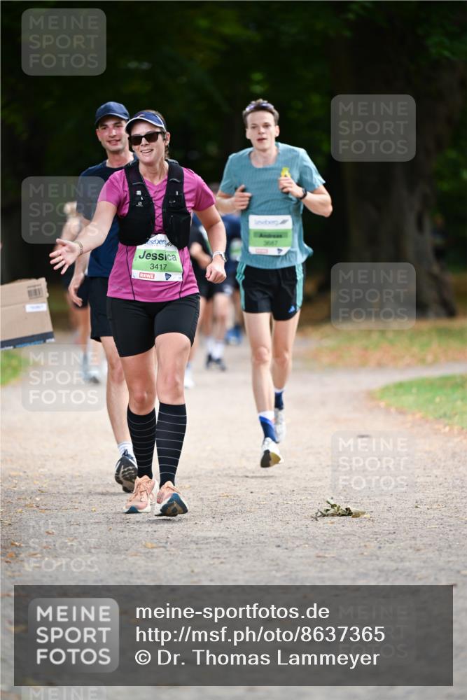 31.08.2025 - 21. Blankeneser Heldenlauf Dr. Thomas Lammeyer http://msf.ph/oto/8637365 31.08.2025 10:47:56 Laufen 3417, 3687 meine-sportfotos.de