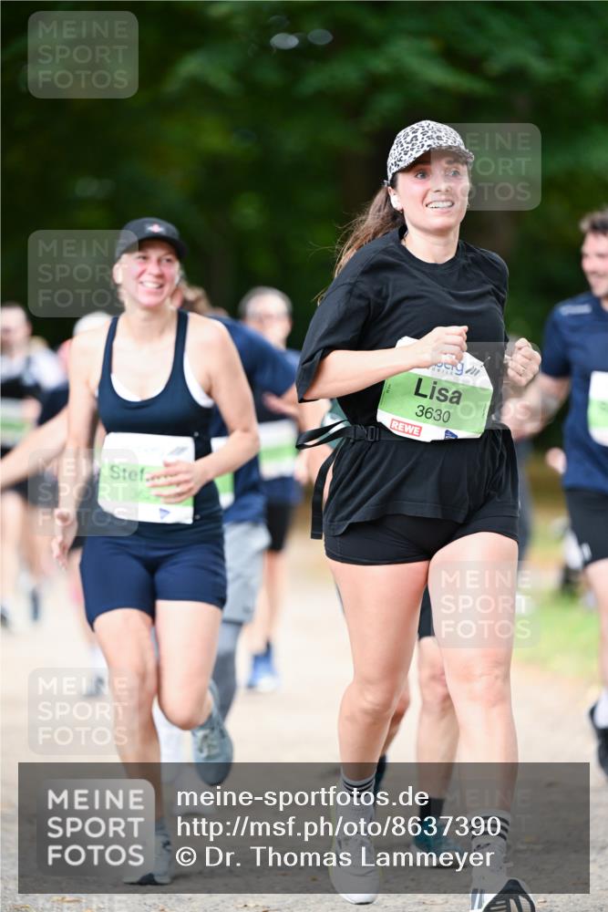 31.08.2025 - 21. Blankeneser Heldenlauf Dr. Thomas Lammeyer http://msf.ph/oto/8637390 31.08.2025 10:48:03 Laufen 3630 meine-sportfotos.de