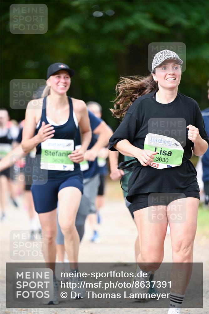 31.08.2025 - 21. Blankeneser Heldenlauf Dr. Thomas Lammeyer http://msf.ph/oto/8637391 31.08.2025 10:48:03 Laufen 3630 meine-sportfotos.de