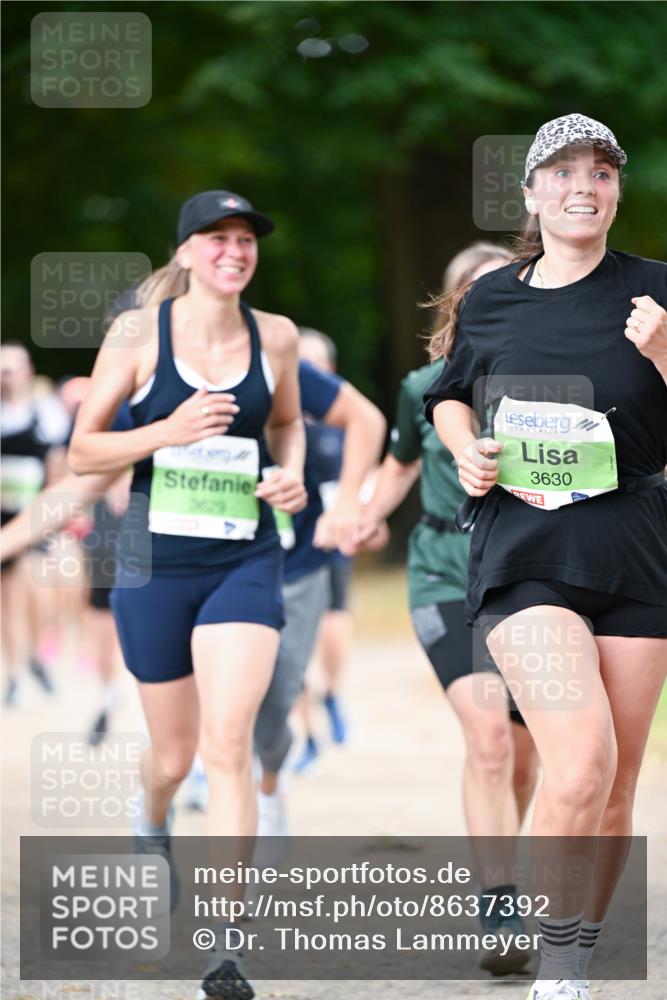 31.08.2025 - 21. Blankeneser Heldenlauf Dr. Thomas Lammeyer http://msf.ph/oto/8637392 31.08.2025 10:48:04 Laufen 3629, 3630 meine-sportfotos.de