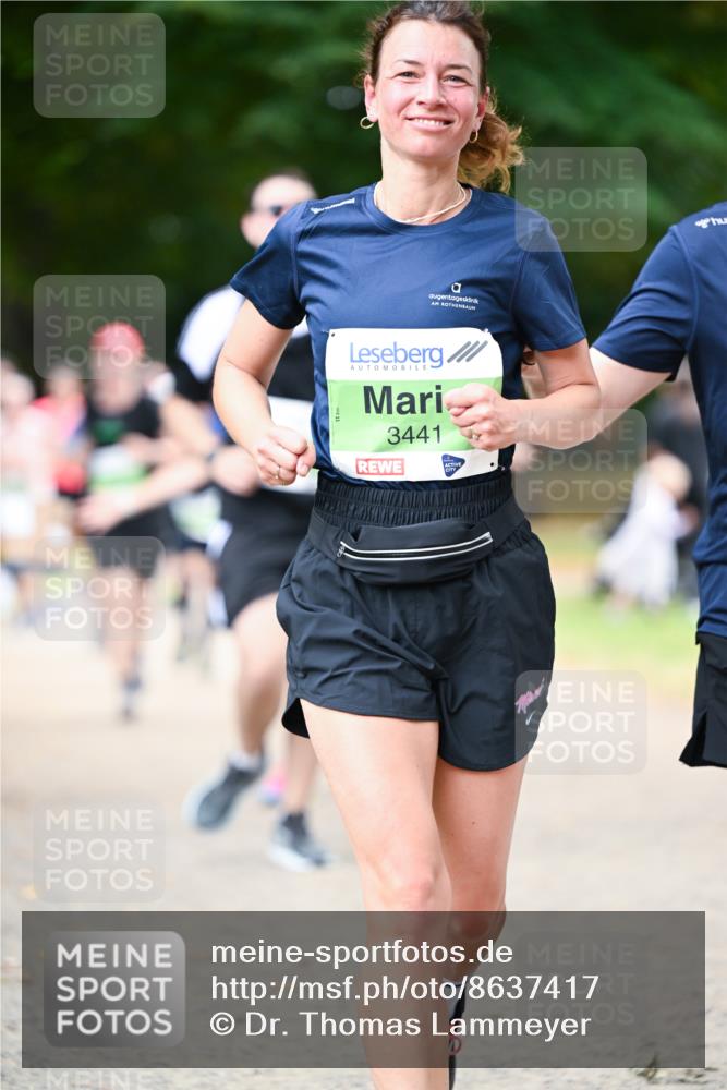 31.08.2025 - 21. Blankeneser Heldenlauf Dr. Thomas Lammeyer http://msf.ph/oto/8637417 31.08.2025 10:48:09 Laufen 3441 meine-sportfotos.de