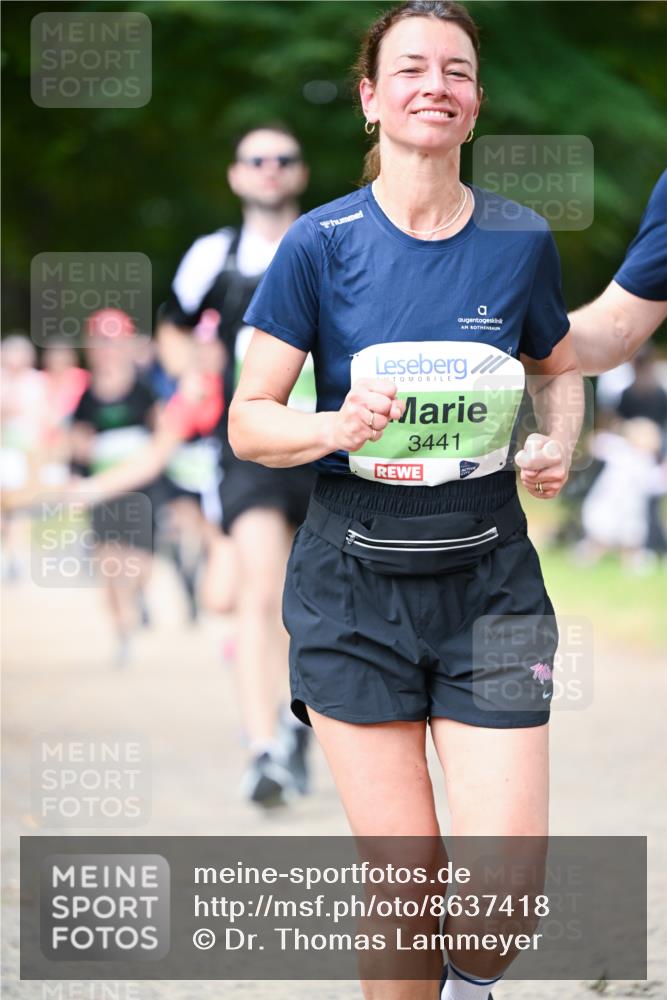 31.08.2025 - 21. Blankeneser Heldenlauf Dr. Thomas Lammeyer http://msf.ph/oto/8637418 31.08.2025 10:48:09 Laufen 3441 meine-sportfotos.de