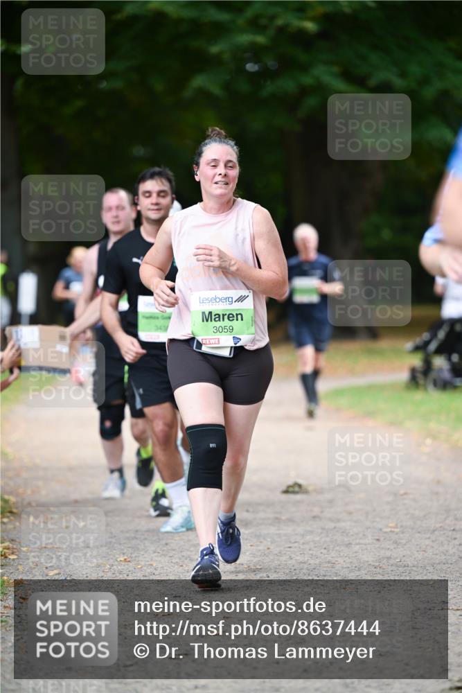 31.08.2025 - 21. Blankeneser Heldenlauf Dr. Thomas Lammeyer http://msf.ph/oto/8637444 31.08.2025 10:48:16 Laufen 3451, 3059 meine-sportfotos.de