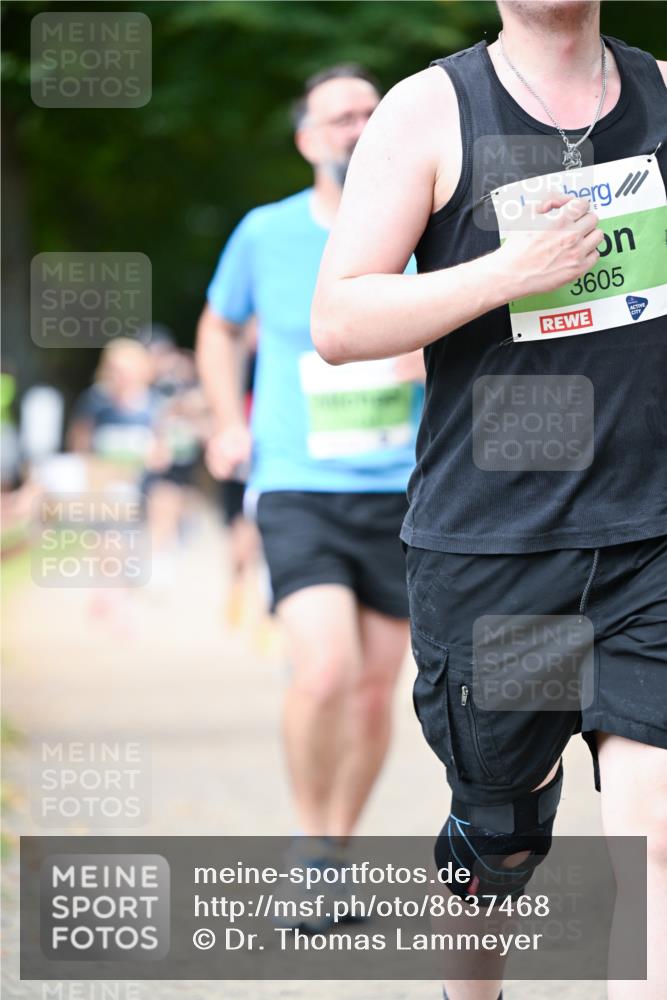 31.08.2025 - 21. Blankeneser Heldenlauf Dr. Thomas Lammeyer http://msf.ph/oto/8637468 31.08.2025 10:48:20 Laufen 3605 meine-sportfotos.de