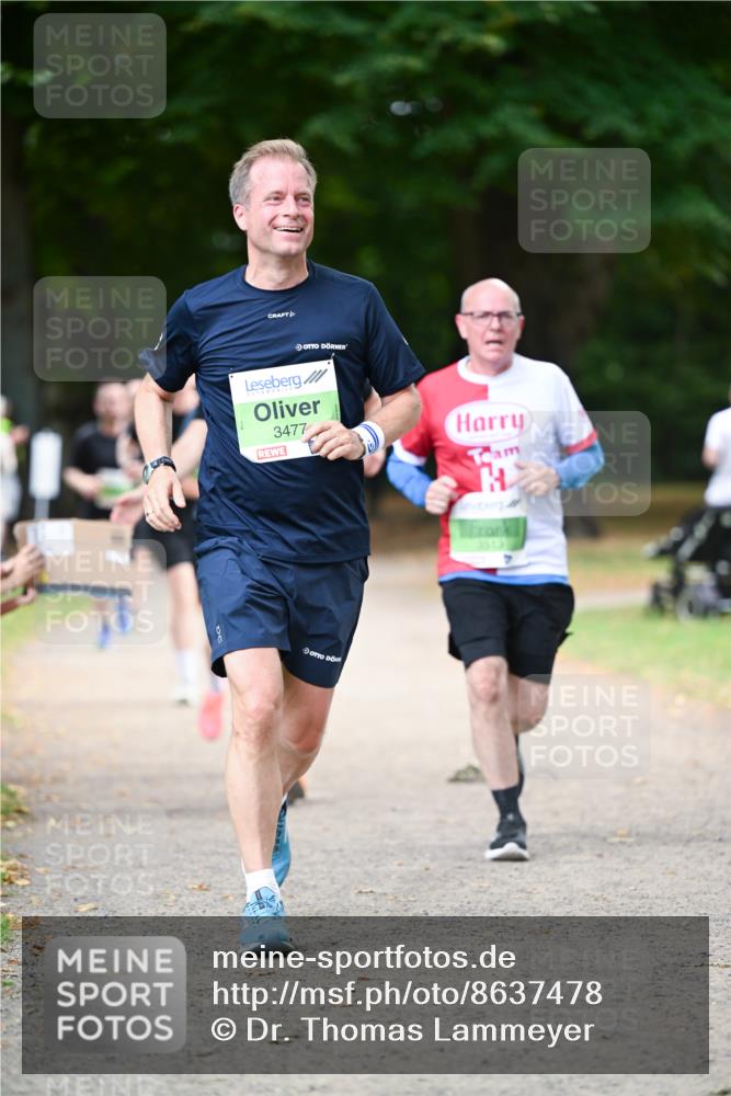31.08.2025 - 21. Blankeneser Heldenlauf Dr. Thomas Lammeyer http://msf.ph/oto/8637478 31.08.2025 10:48:22 Laufen 3477, 3513 meine-sportfotos.de