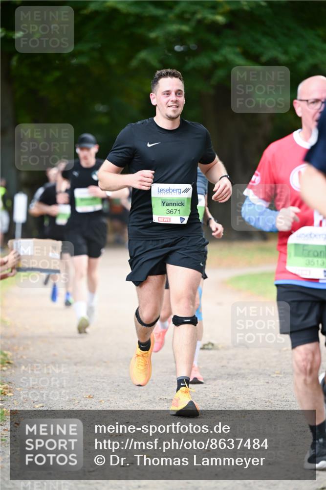 31.08.2025 - 21. Blankeneser Heldenlauf Dr. Thomas Lammeyer http://msf.ph/oto/8637484 31.08.2025 10:48:23 Laufen 3671, 3513 meine-sportfotos.de