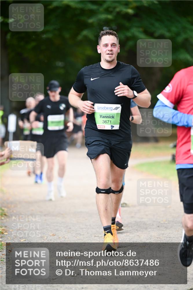 31.08.2025 - 21. Blankeneser Heldenlauf Dr. Thomas Lammeyer http://msf.ph/oto/8637486 31.08.2025 10:48:24 Laufen 3671 meine-sportfotos.de