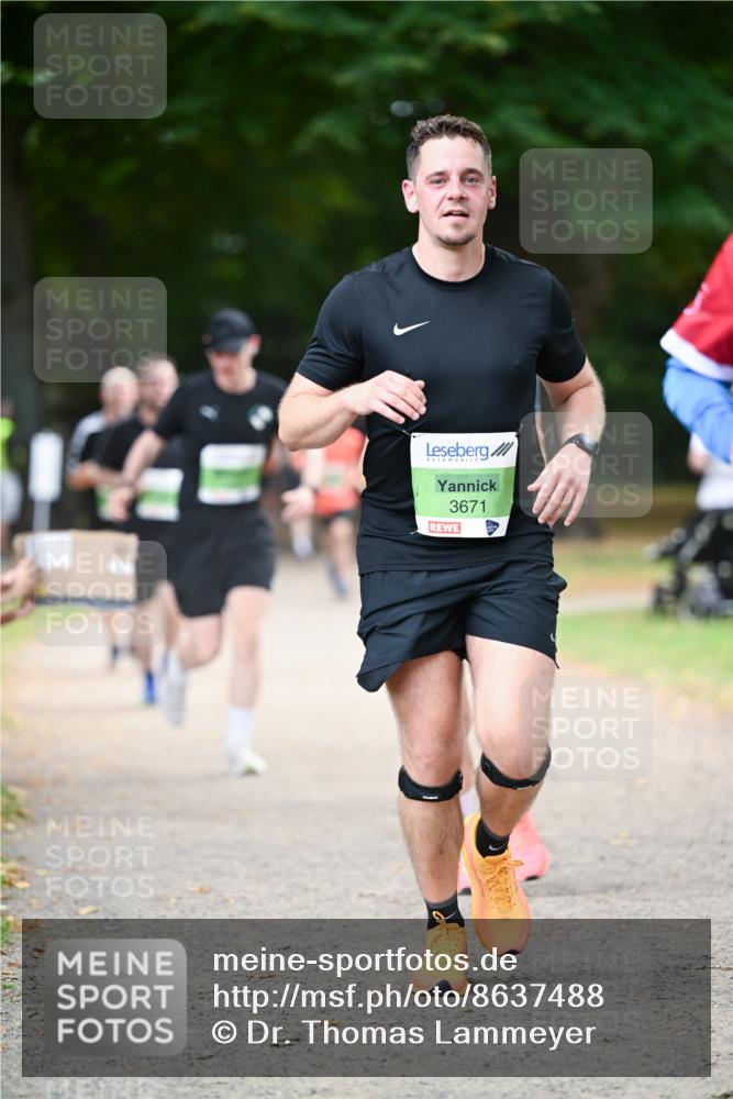 31.08.2025 - 21. Blankeneser Heldenlauf Dr. Thomas Lammeyer http://msf.ph/oto/8637488 31.08.2025 10:48:24 Laufen 3671 meine-sportfotos.de